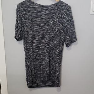 Guess long t-shirt
